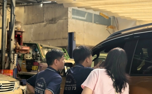 Độ Xe và Làm Đẹp Ô Tô Đón Tết 2026 | Garage Ô Tô Thuận Phát Quận 7