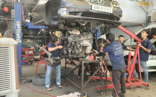 CHI PHÍ LÀM NỘI THẤT XE Ô TÔ TẠI TP.HCM – GARAGE Ô TÔ THUẬN PHÁT | GARAOTOQUAN7.VN NHƯ THẾ NÀO ?